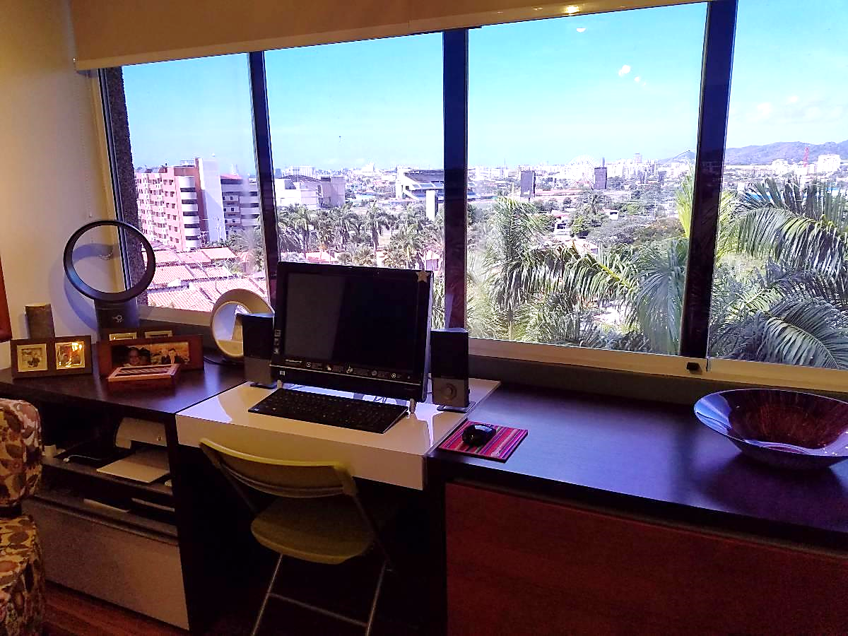 APARTAMENTO DE FINOS ACABADOS EN PARAISO II, EN VENTA