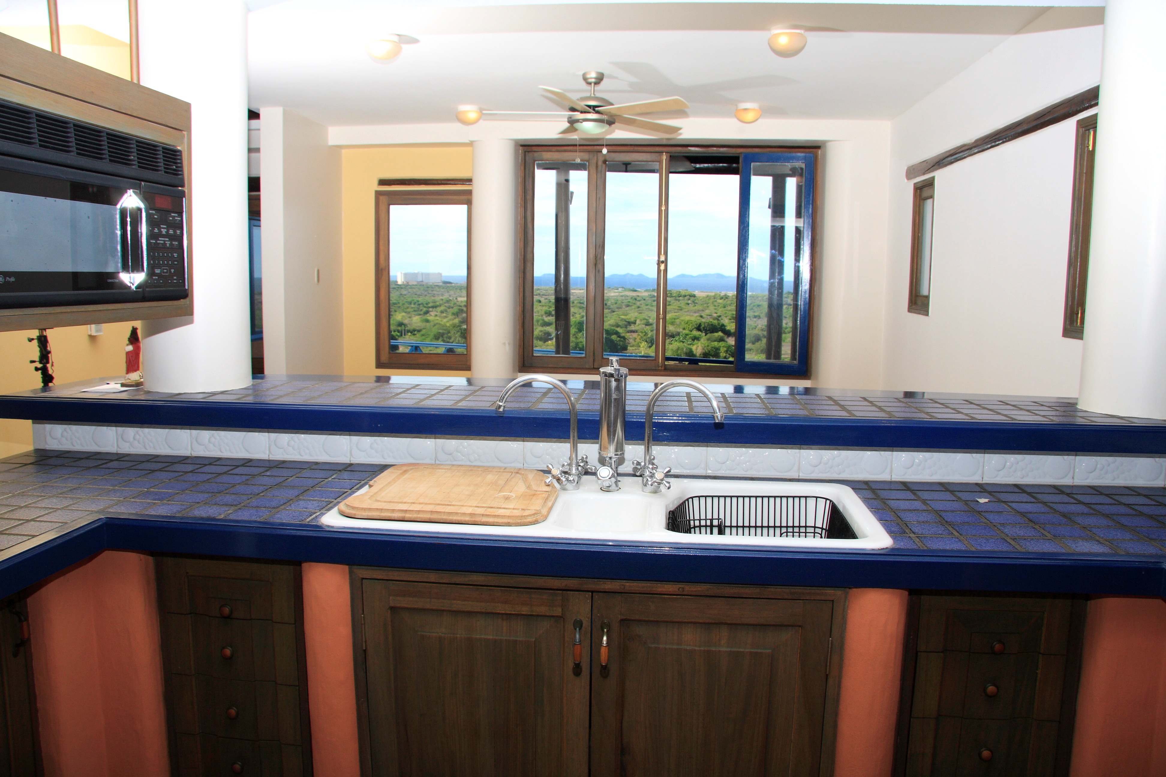 BELLA CASA EN VENTA EN ZONA ESTE URB CASA DE CAMPO COUNTRY CLUB
