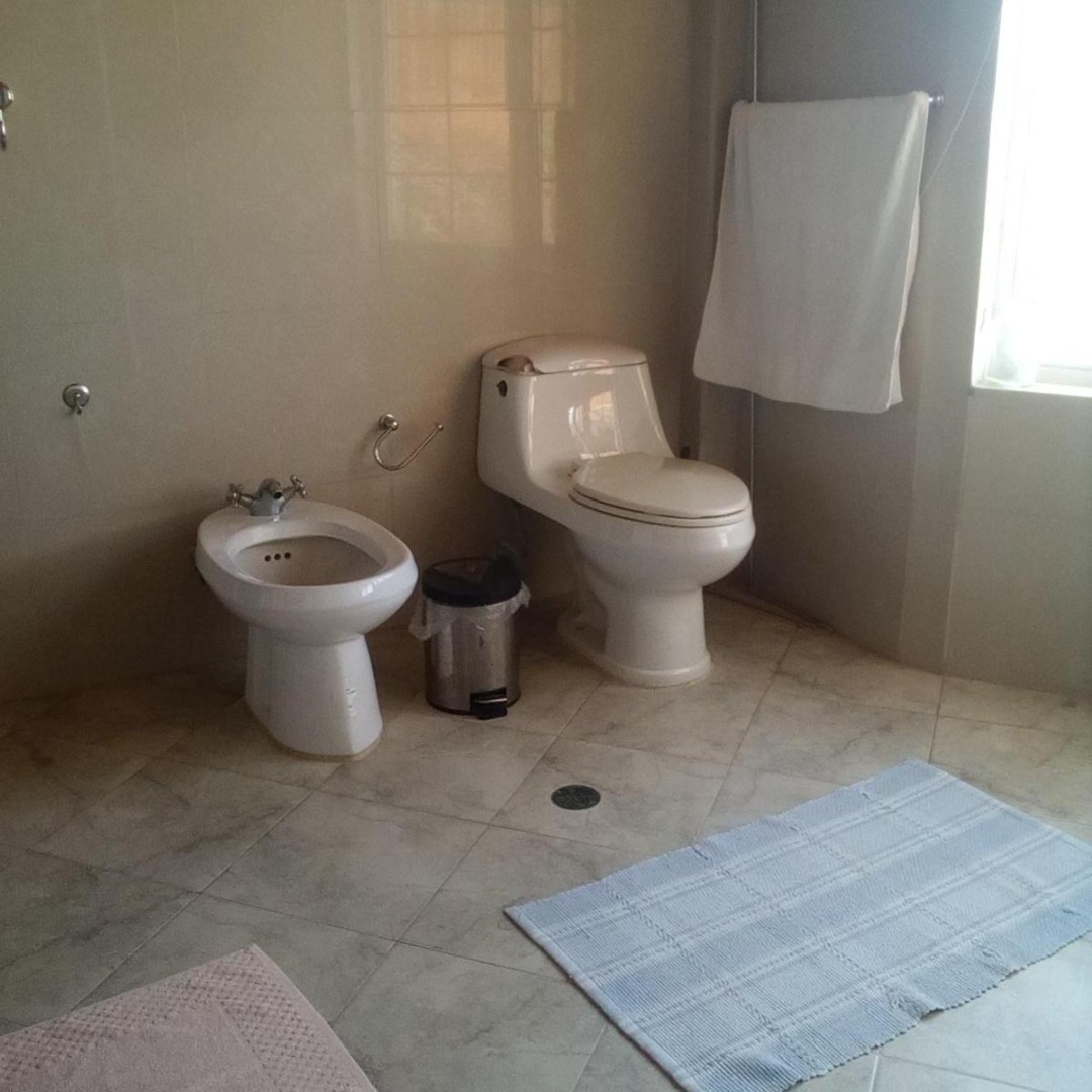 HERMOSA CASA  EN VENTA EN PARAISO I