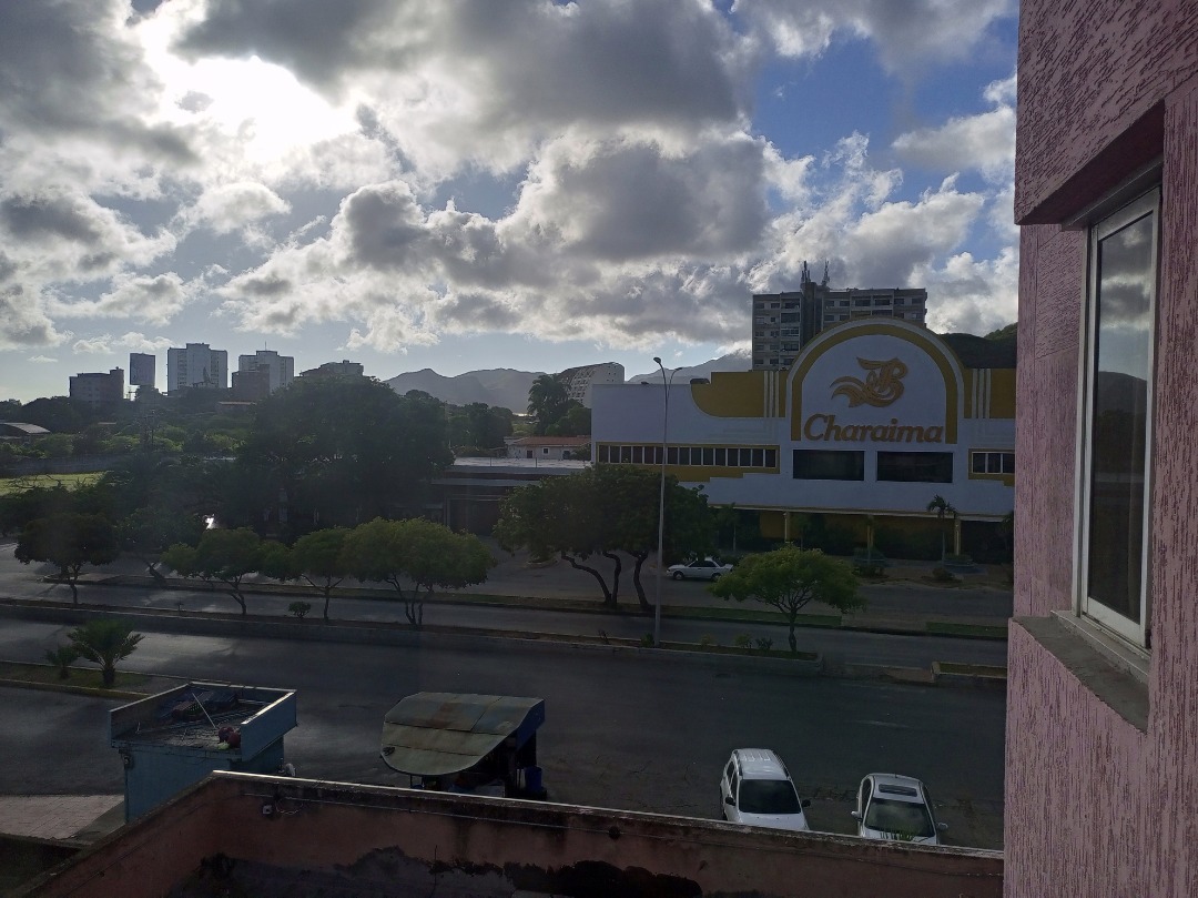 HOTEL FOR SALE IN AV. MAY 4, MARGARITA ISLAND