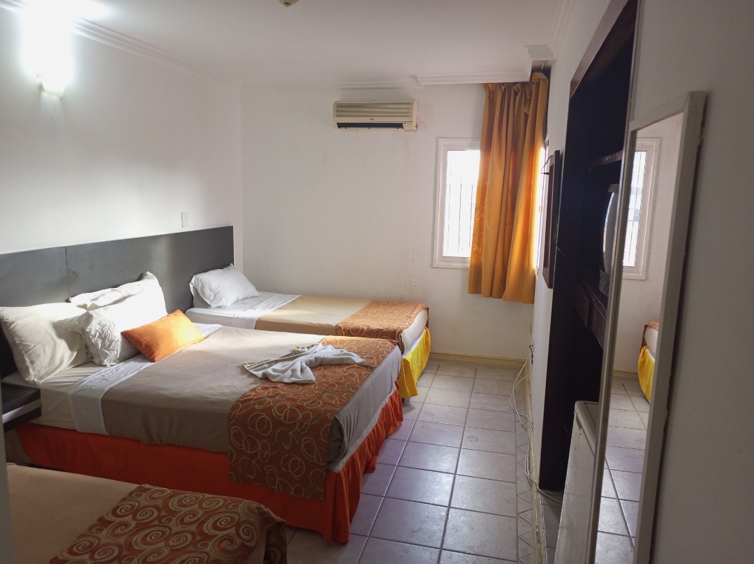 HOTEL FOR SALE IN AV. MAY 4, MARGARITA ISLAND