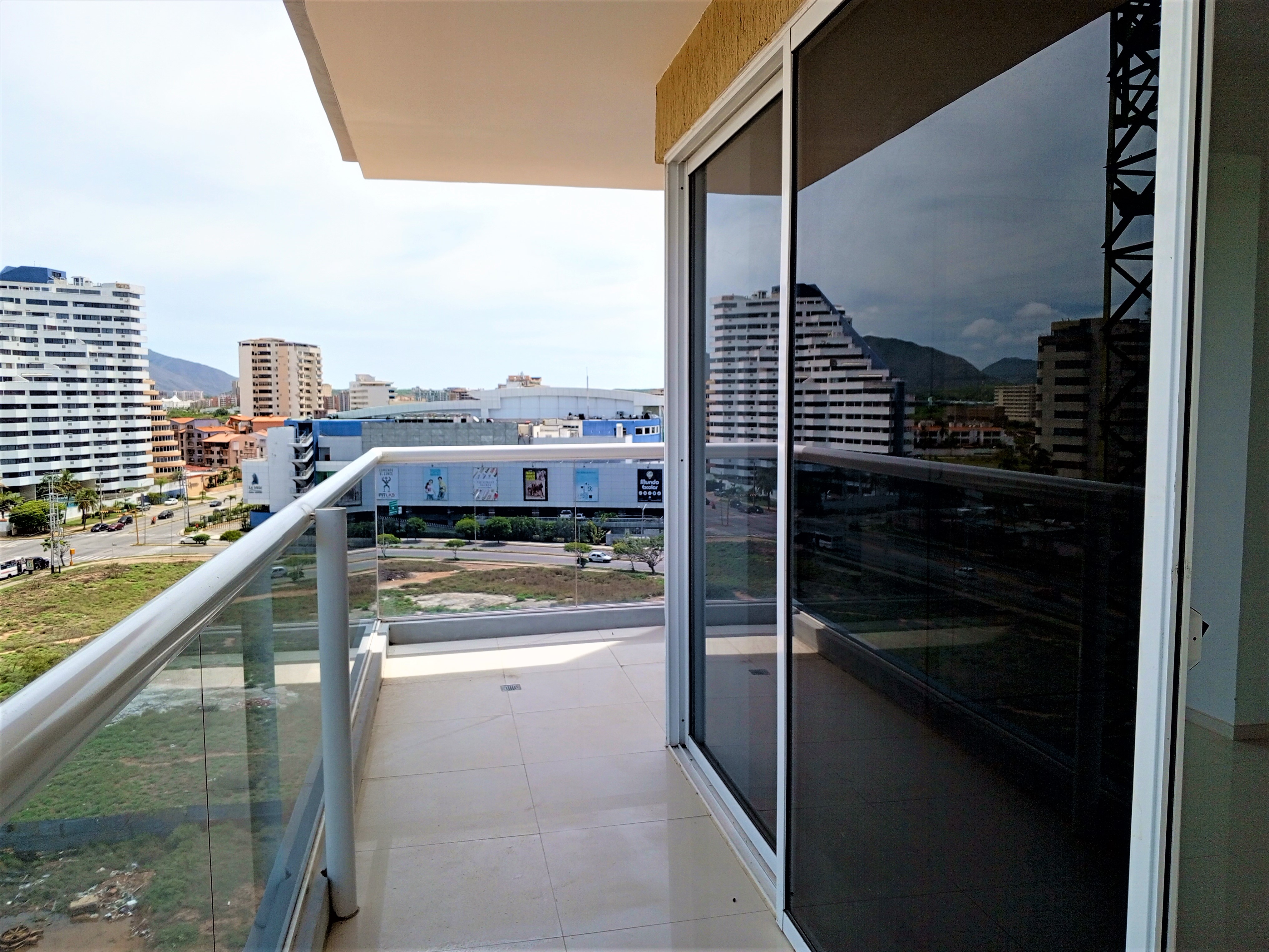 APARTAMENTO EN VENTA, EN COSTA AZUL