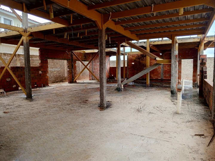 LAND WITH GOODNESS FOR SALE, IN MANEIRO URBANIZATION
