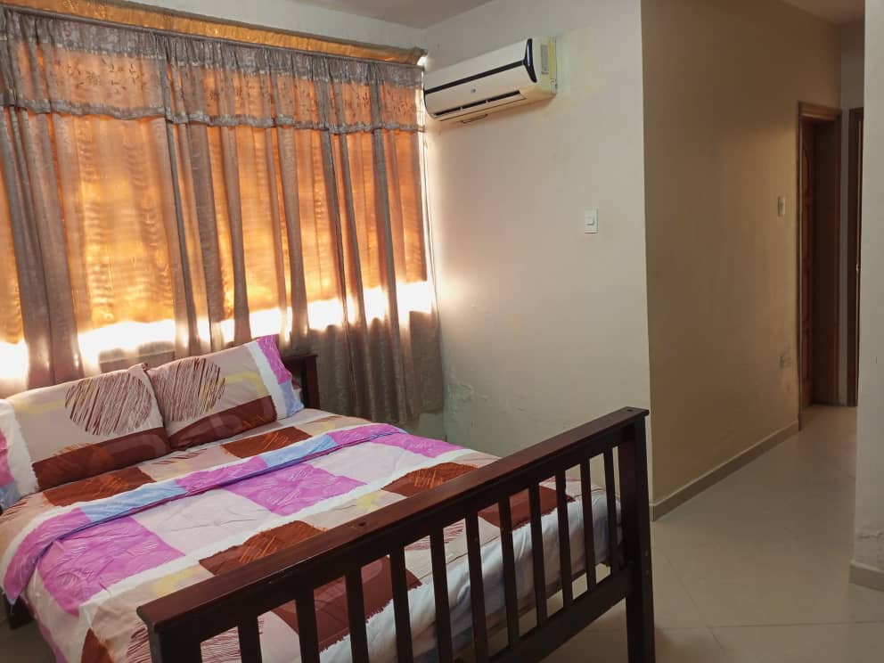 COMFORTABLE VACATION APARTMENT