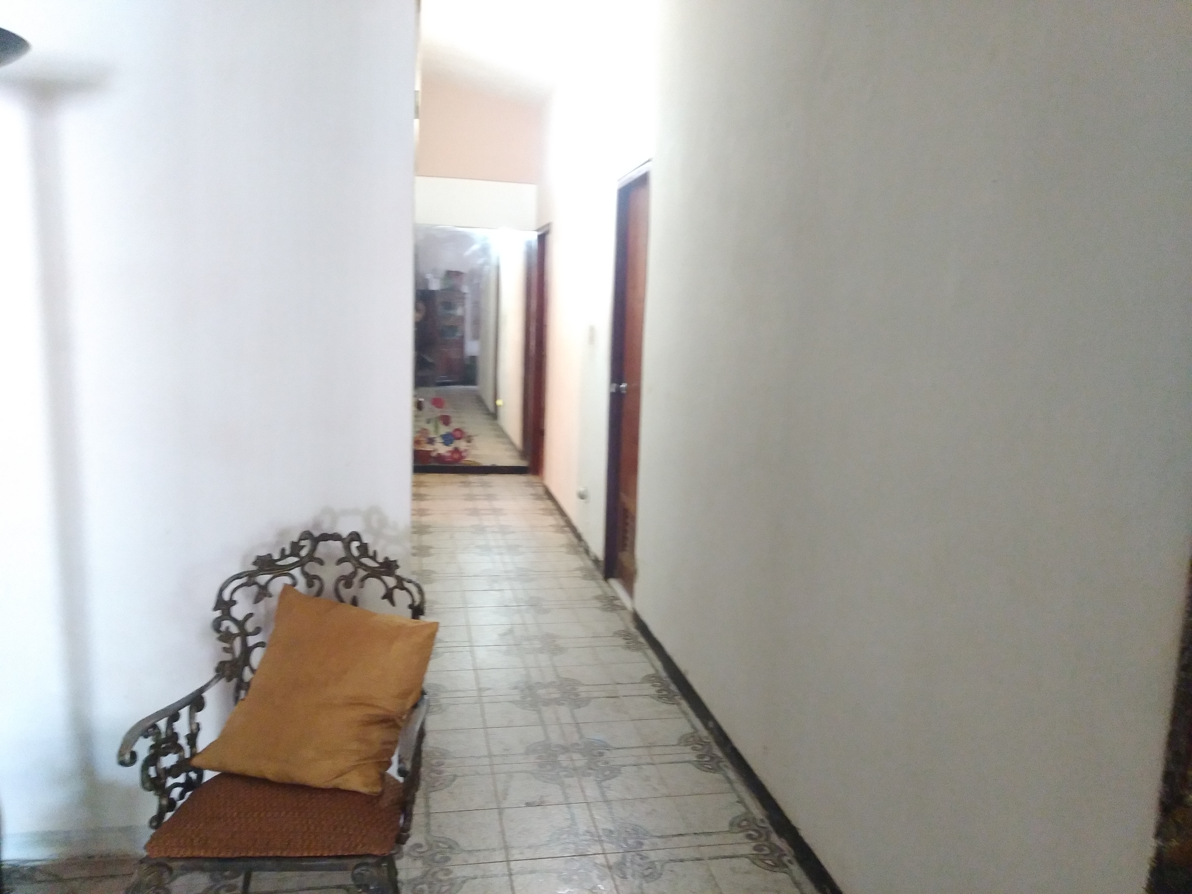 HOUSE IN GATED COMPLEX, DEAD MALE SECTOR.