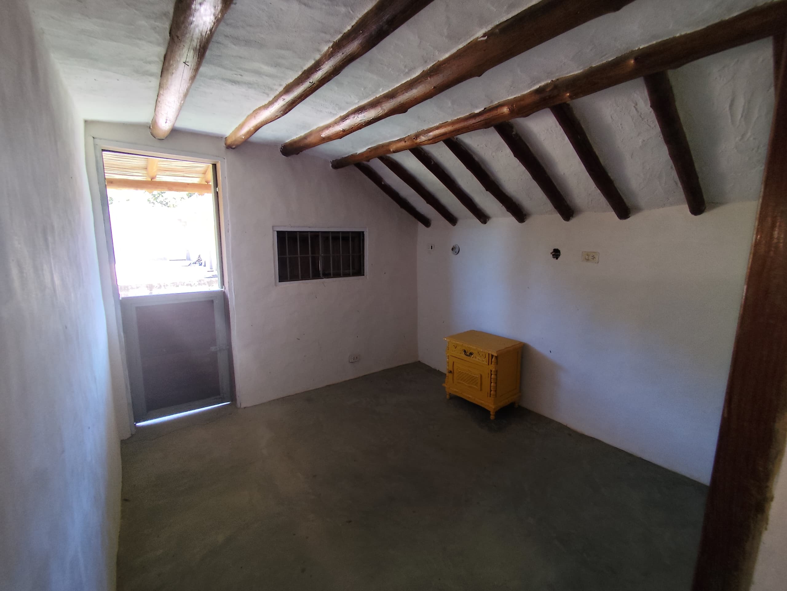 House for sale in the El Guayabal-La Asunción sector
