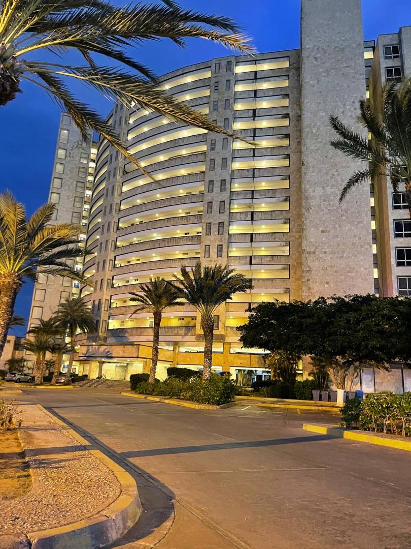 APARTMENT FOR VACATION RENTAL AV. BOLIVAR
