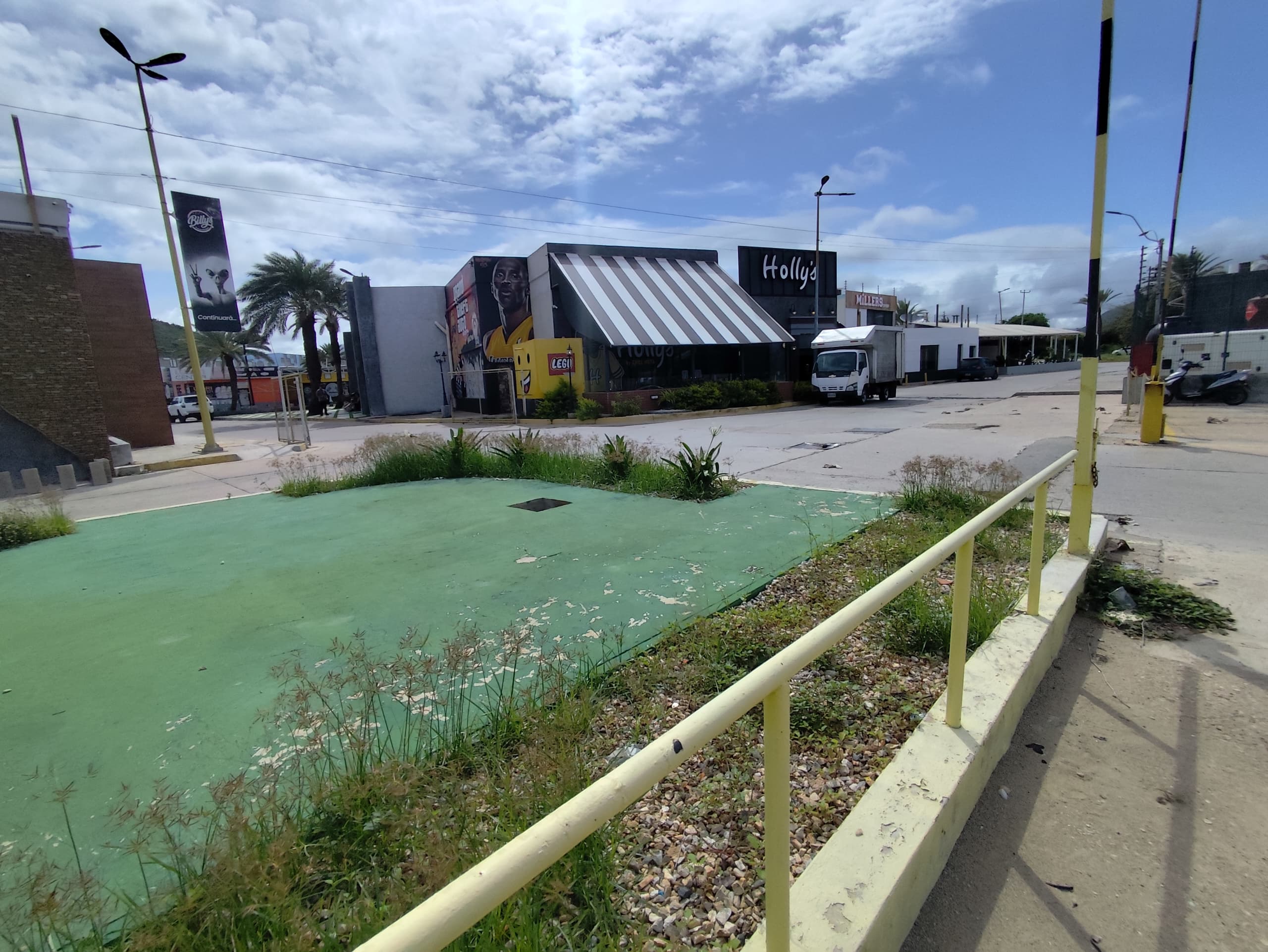 Land in AV. Jovito Villalba, for sale