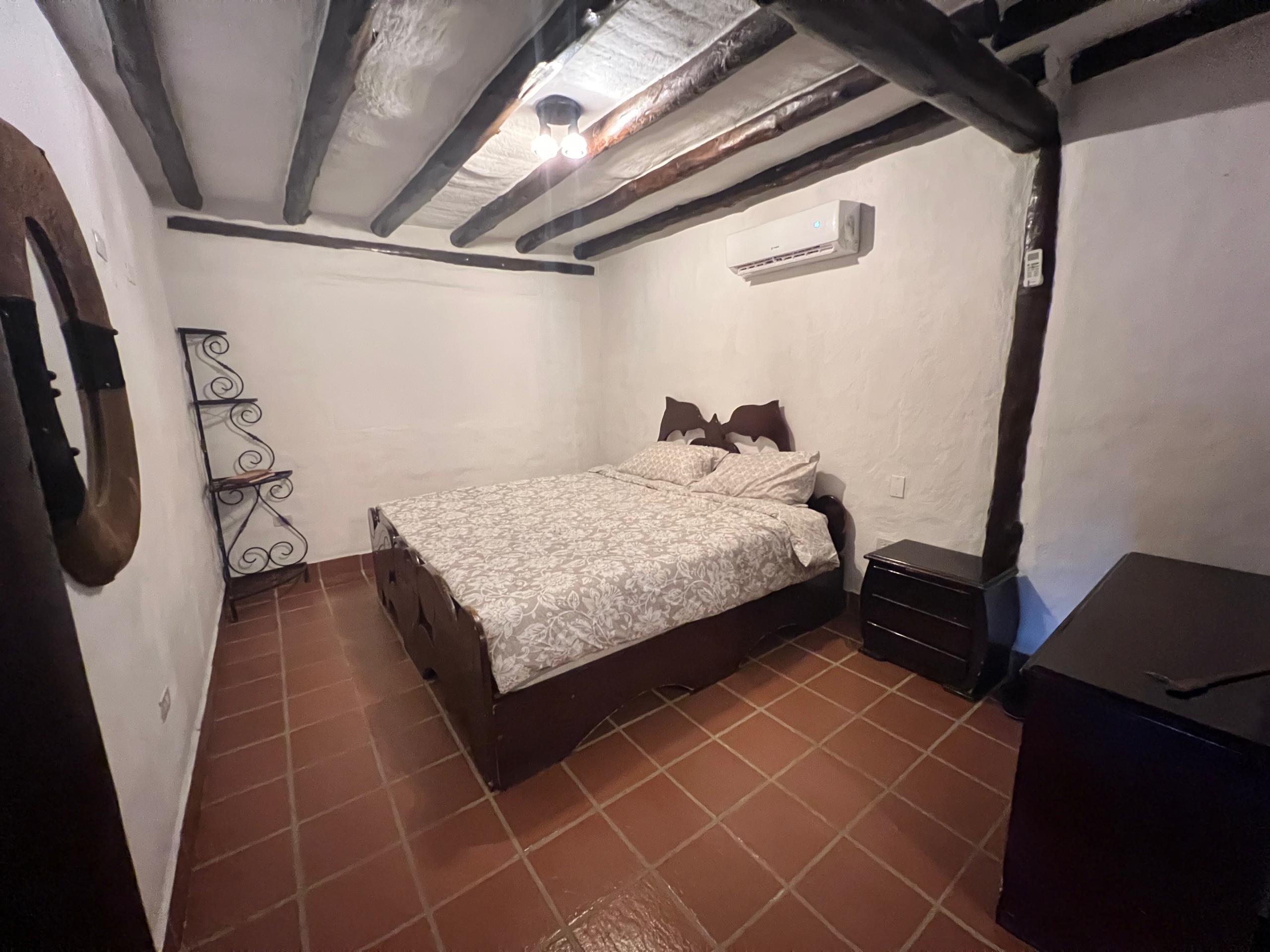 HOUSE IN GUARAME FOR SALE
