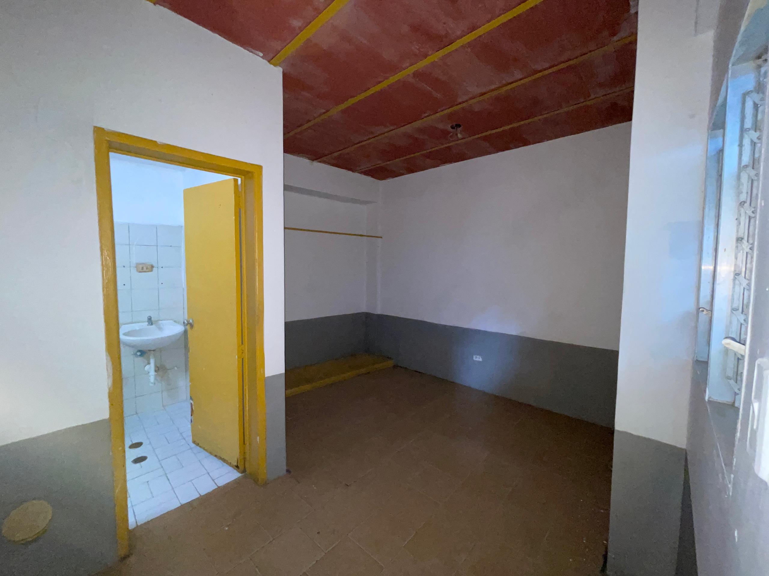 CASA EN VENTA EN PORLAMAR