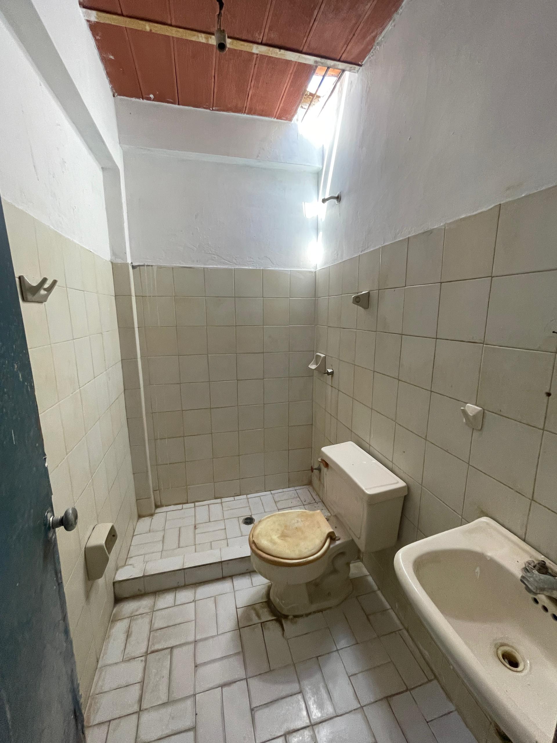 CASA EN VENTA EN PORLAMAR