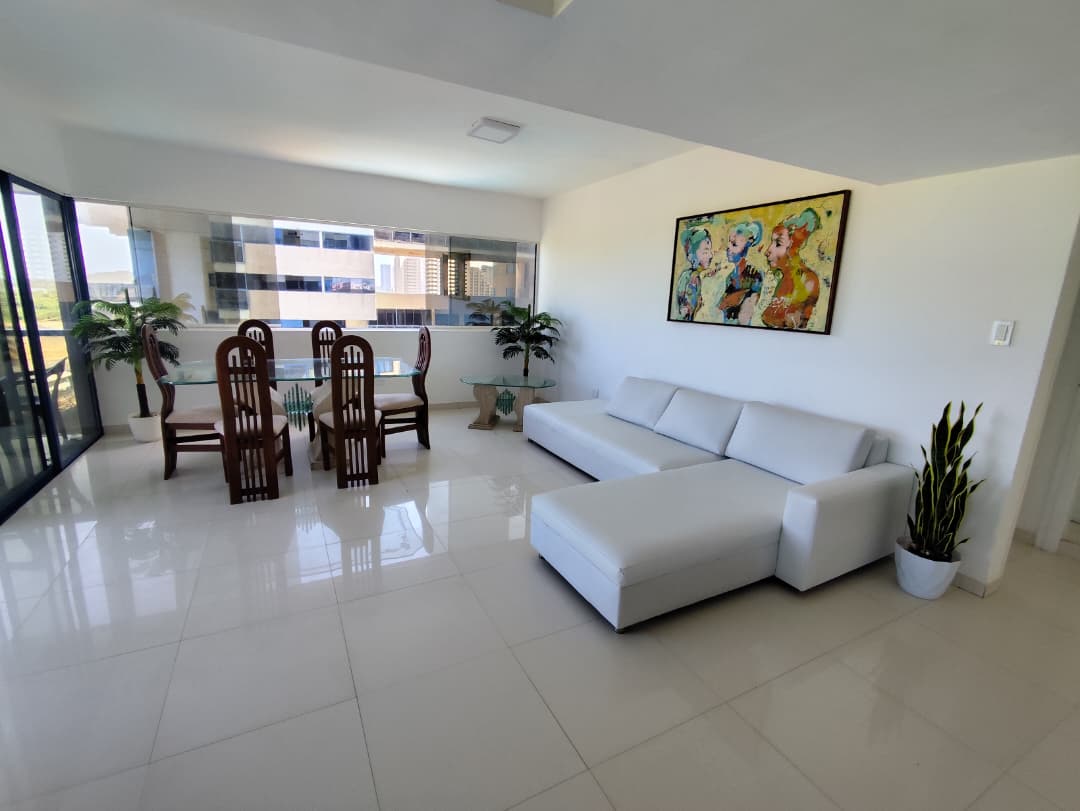 APARTAMENTO EN VENTA EN COSTA AZUL