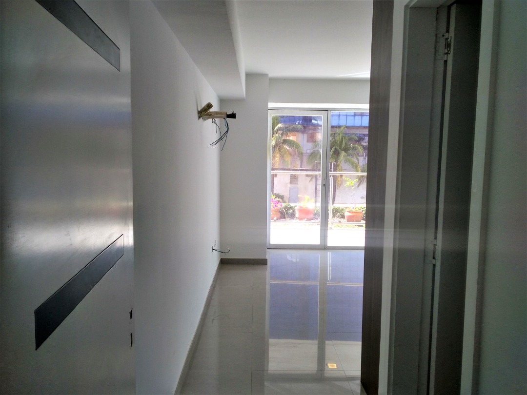 LAS OLAS CONDOMINIUM A LA ORILLA DEL MAR